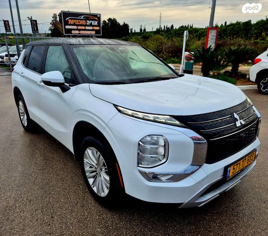 מיצובישי אאוטלנדר