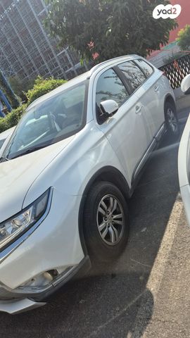 מיצובישי אאוטלנדר