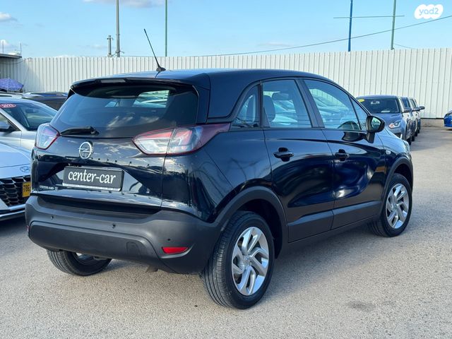 אופל קרוסלנד X