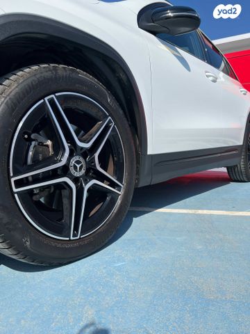 מרצדס-בנץ GLA