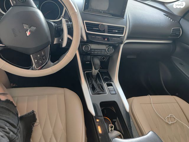 מיצובישי אקליפס קרוס