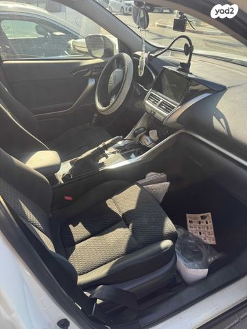 מיצובישי אקליפס קרוס