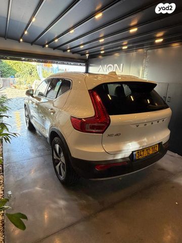 וולוו XC40