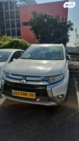 מיצובישי אאוטלנדר