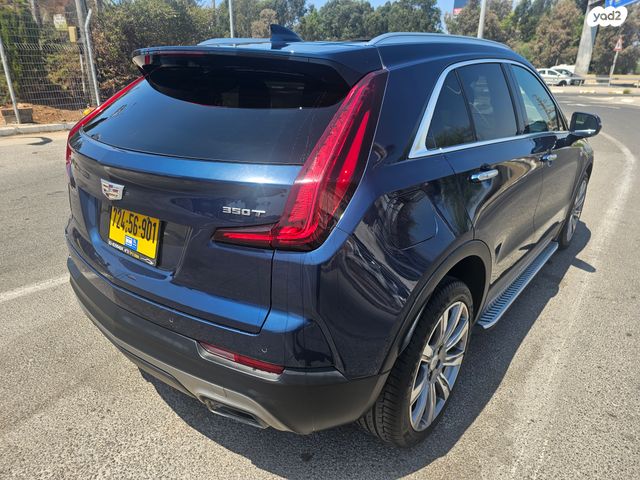 קאדילק XT4
