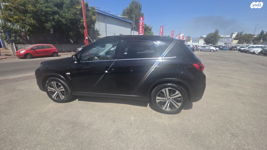 מיצובישי ASX