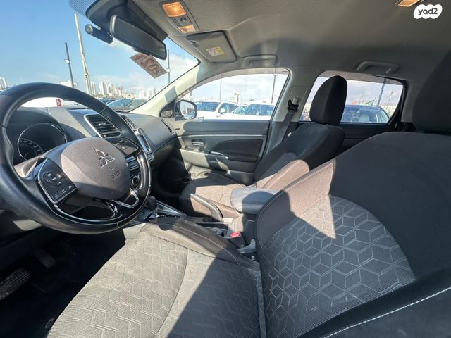 מיצובישי ASX