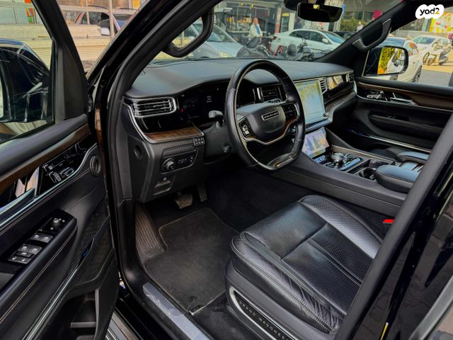 ג'יפ גראנד וואגוניר