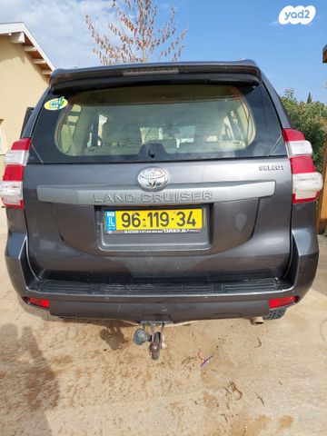 טויוטה לנד קרוזר