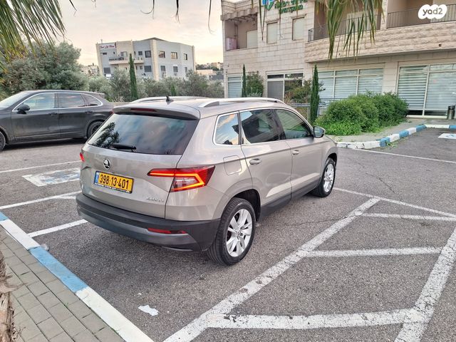 סקודה קארוק