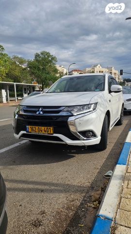 מיצובישי אאוטלנדר