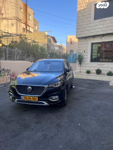 מודעת רכב אם ג'י EHS PHEV