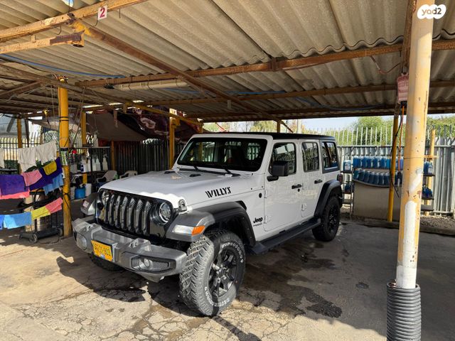 מודעת רכב ג'יפ רנגלר
