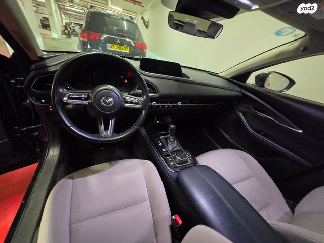 מאזדה CX-30