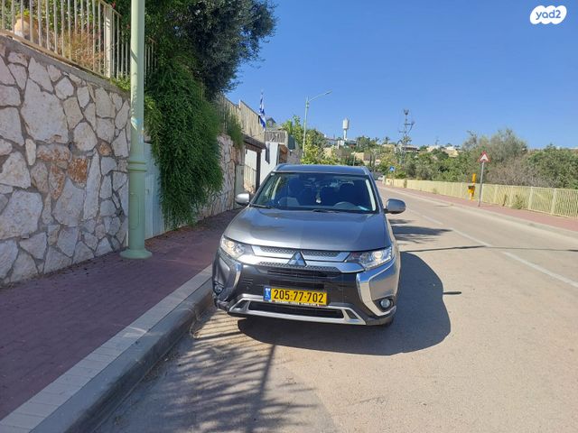 מודעת רכב מיצובישי אאוטלנדר