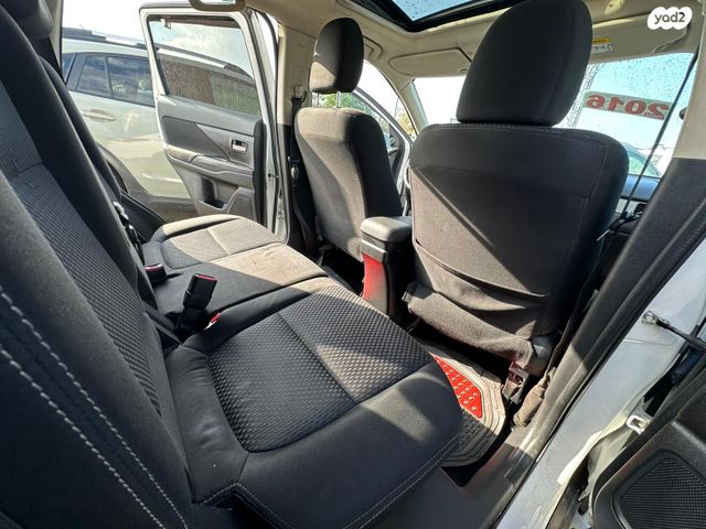 מיצובישי אאוטלנדר