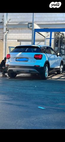 אאודי Q2