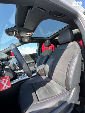 מרצדס-בנץ GLA