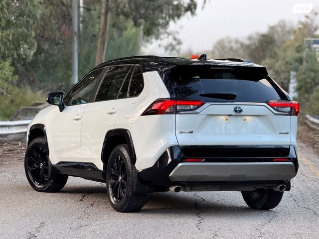מודעת רכב טויוטה RAV4