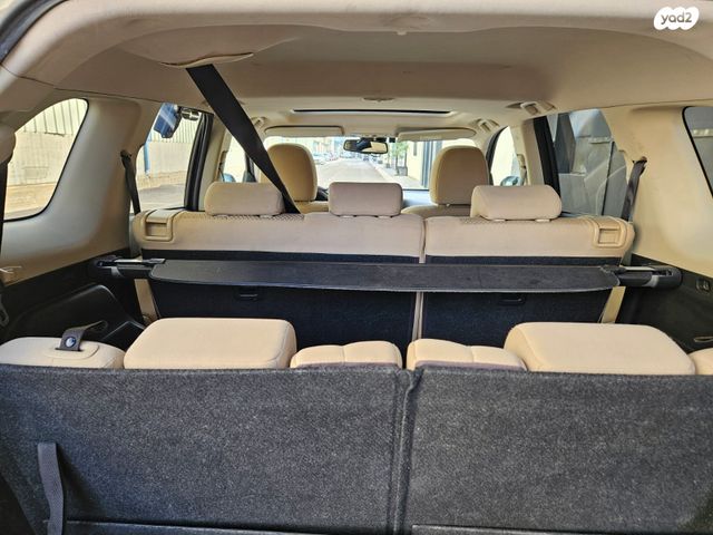 מיצובישי אאוטלנדר