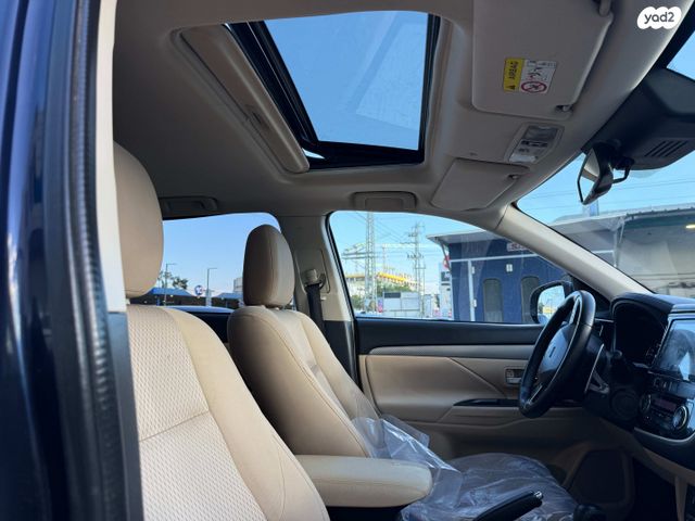 מיצובישי אאוטלנדר