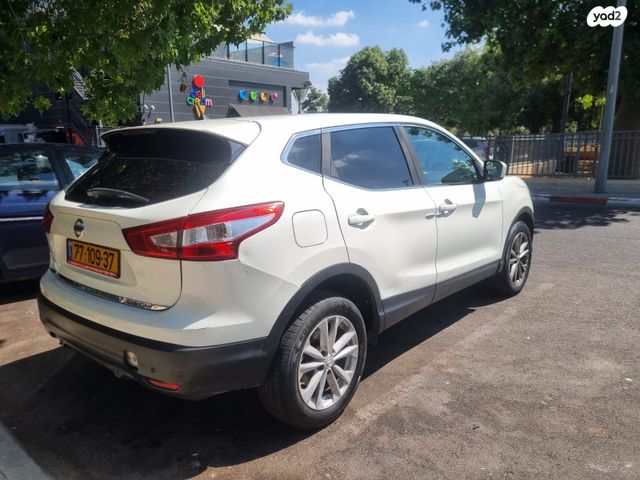 ניסאן קשקאי