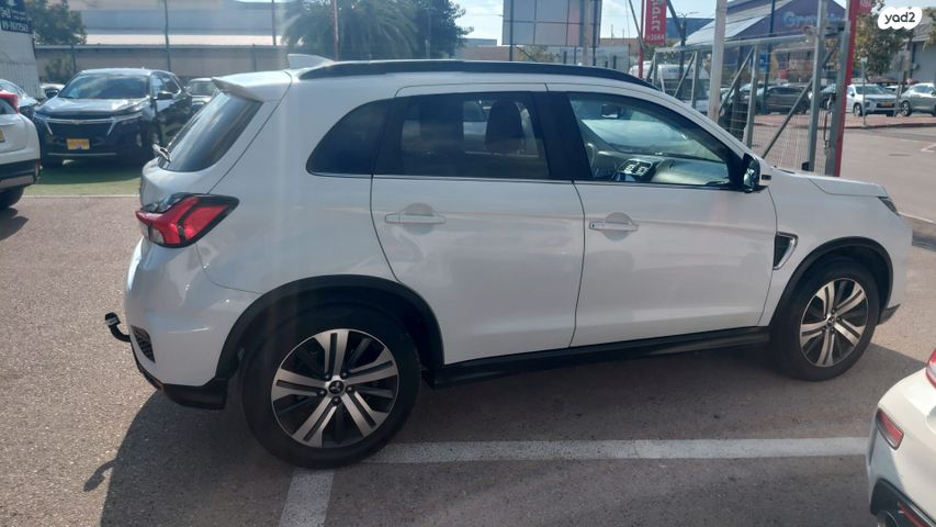 מיצובישי ASX