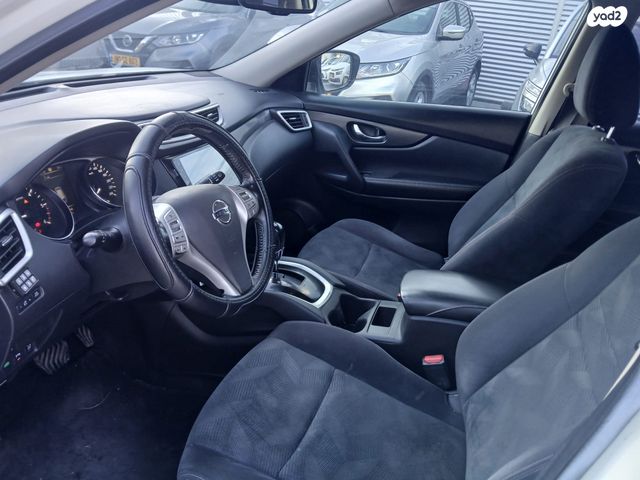 ניסאן אקס טרייל