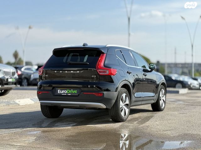וולוו XC40