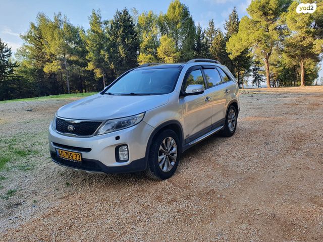 מודעת רכב קיה סורנטו