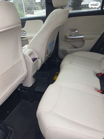 מרצדס-בנץ GLA