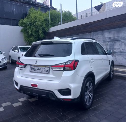 מיצובישי ASX