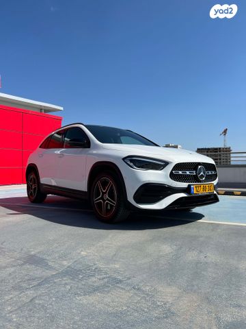 מרצדס-בנץ GLA