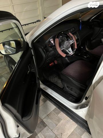 ניסאן אקס טרייל