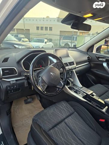 מיצובישי אקליפס קרוס