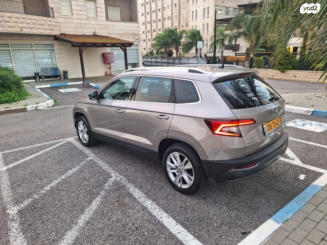 סקודה קארוק