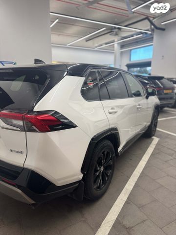 מודעת רכב טויוטה RAV4
