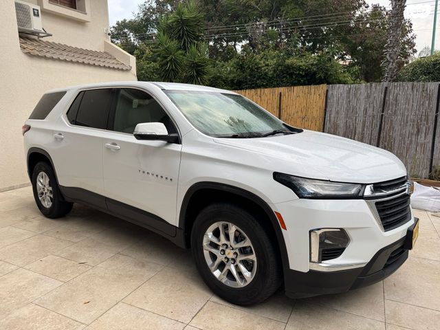 שברולט טראוורס