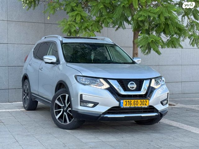 ניסאן אקס טרייל