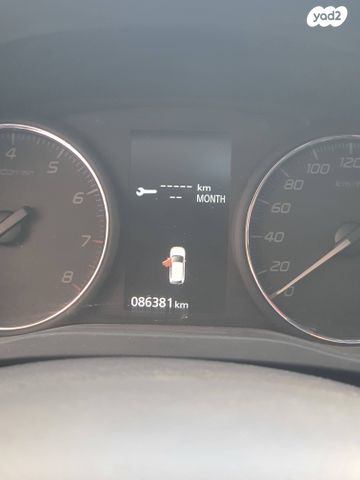 מיצובישי אאוטלנדר