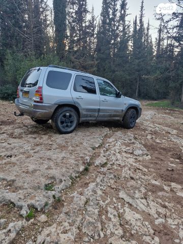 מאזדה טריביוט