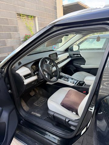 מיצובישי אאוטלנדר