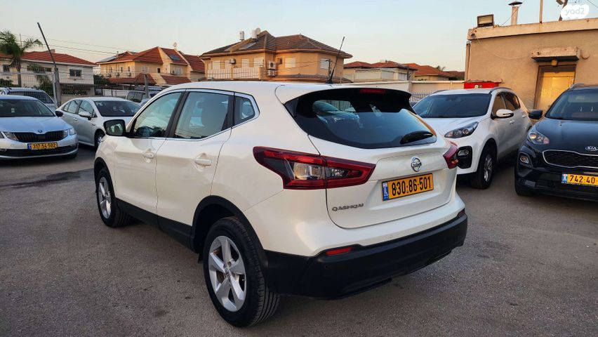 ניסאן קשקאי