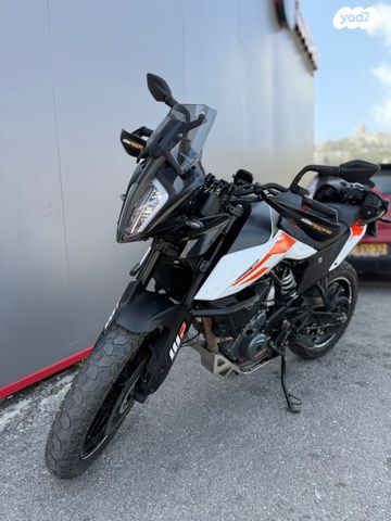 KTM Adventure 390