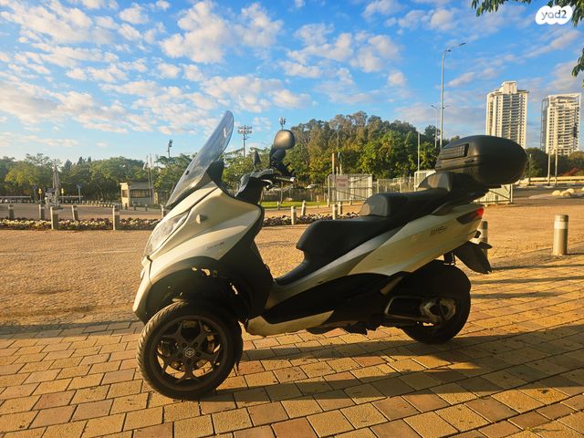 מודעת רכב פיאג'ו MP3 300 HPE