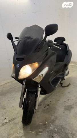 פיאג'ו X-Evo 250