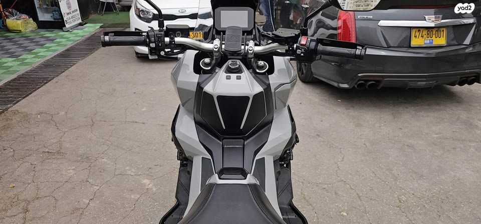הונדה X-ADV750