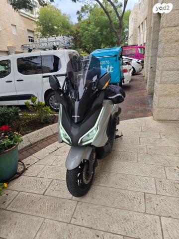 הונדה פורזה 350