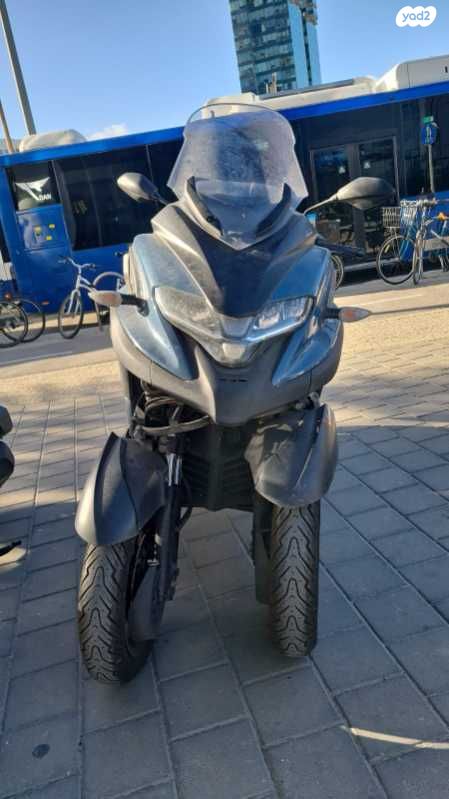 ימאהה טריסיטי 300