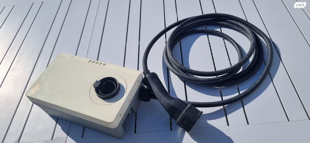 feedItemObj.data.row_1